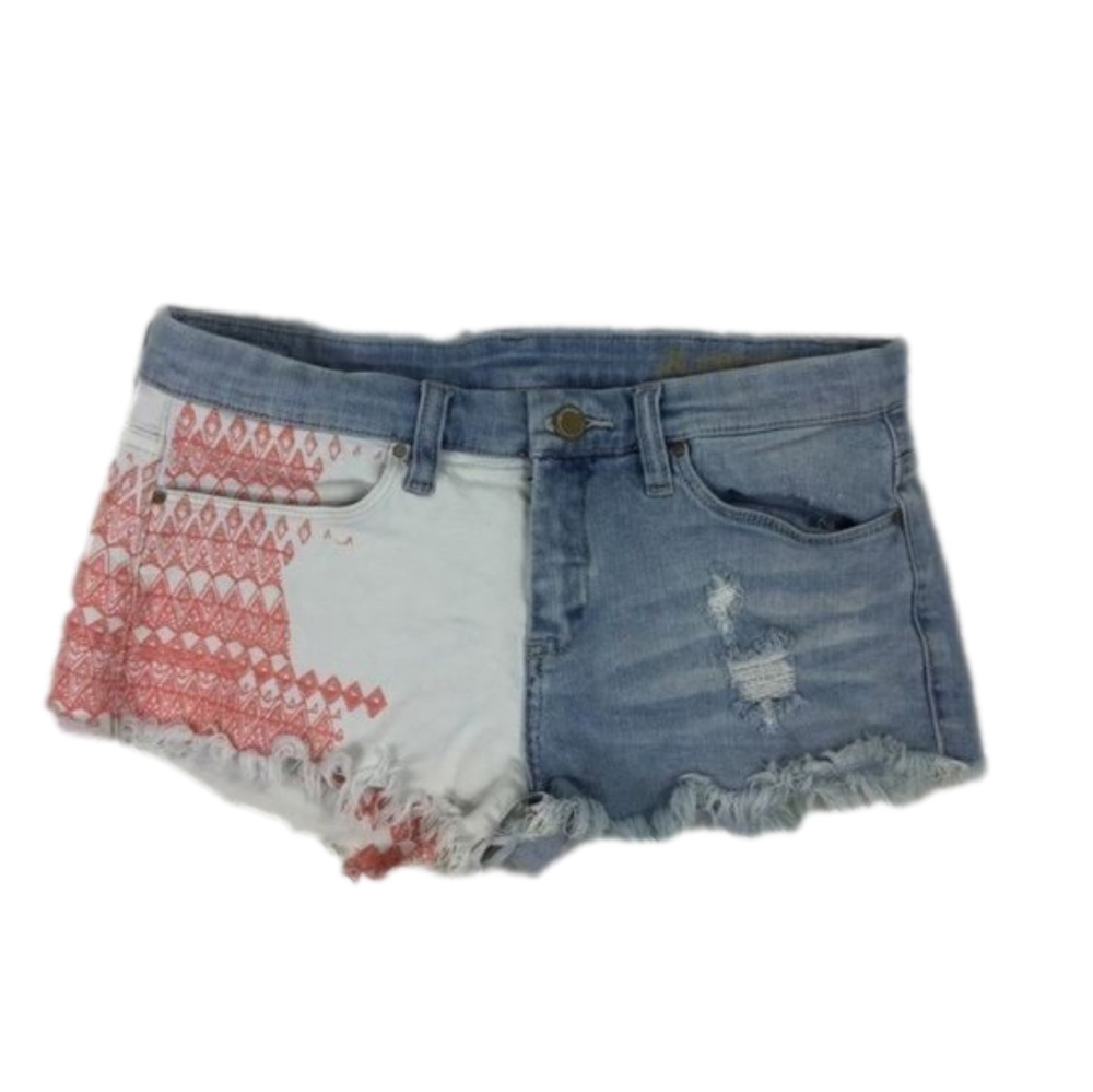Blanknyc Women Little Queenie Distressed Denim Cutoff Shorts Size‎ 27.